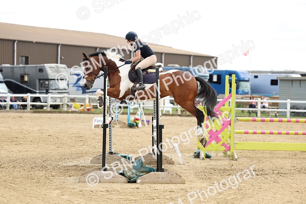 SBM_005289 - Class 18 - Senior 1.05m Open