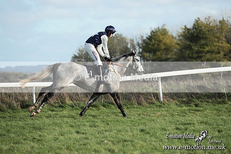 PtP 141225  1692 - New Forest Hounds PtP Larkhill 14/12/25