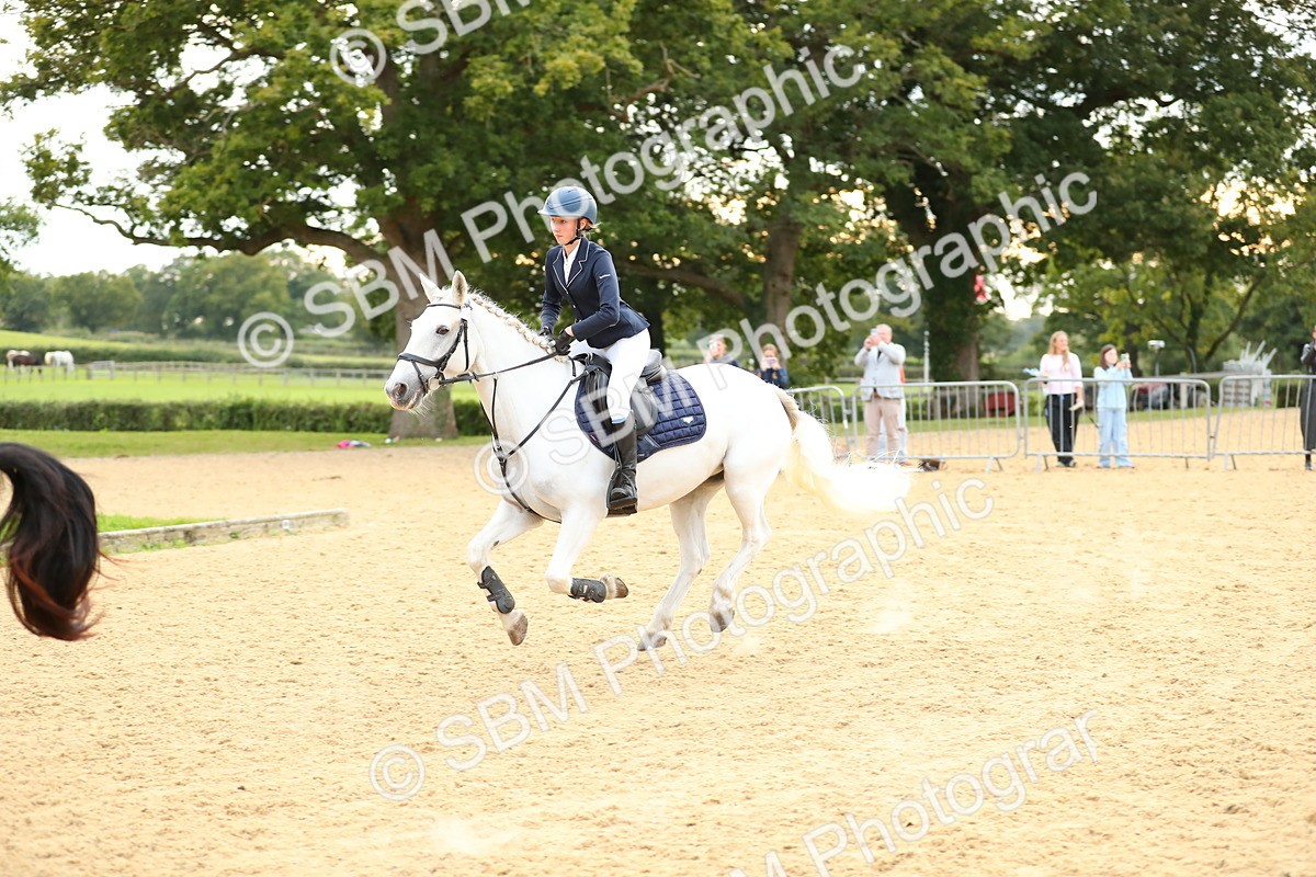 SBM_76229 - J19 - Junior 90cm Supreme Championship