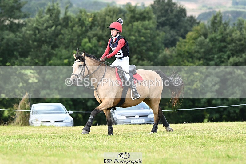 240825X-111533-31995 - 70cm XC 11.00 to 12.00