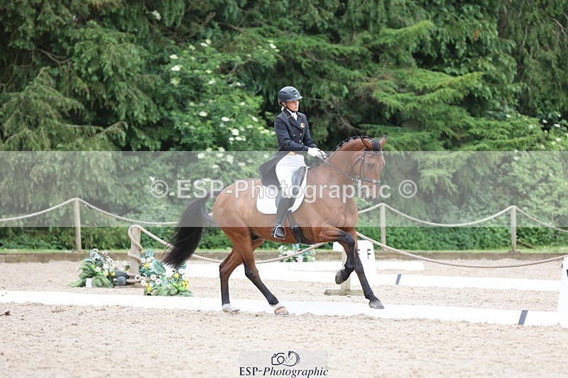 240524-152403-09871 - 362-COS_ME_WILL-Yasmin_Olsson-Sanderson
