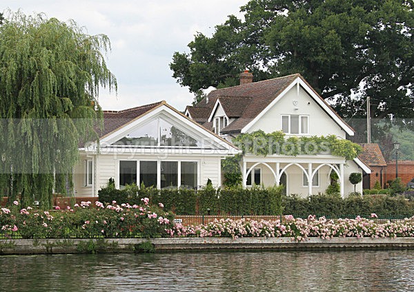 110702 RIVERSIDE HOUSE IMG_8043 - HENLEY ROYAL REGATTA JULY 2011