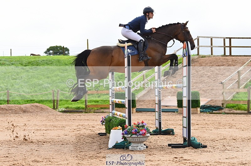 230813A-093810-11235 - Cls 47 National 1.30m