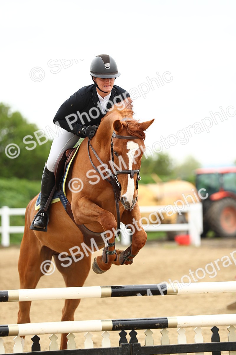 SBM_000609 - Class 2 - Senior British Novice 90cm
