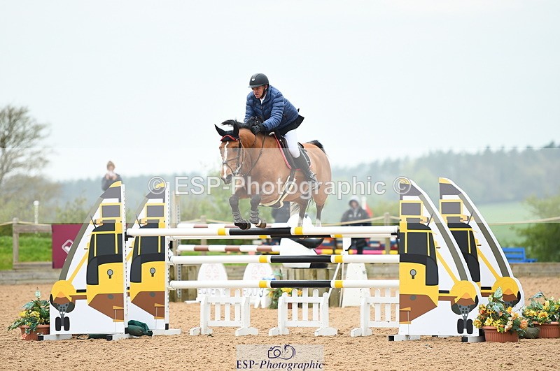 230504A-115706-01422 - Cls 10 National 1.30m Open