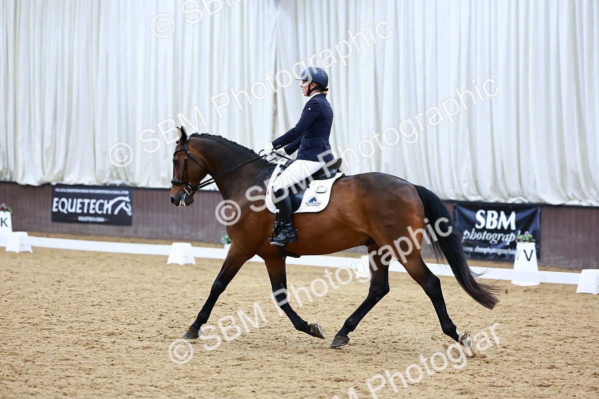 SBM_004683