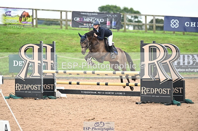 240907A-130100-01822 - Cls 3 Pony Medium Team 80cm & 90cm