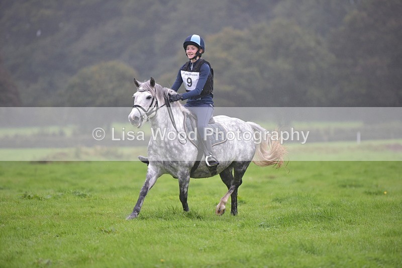 RAY_9182 - Class 1: 65cm: Ski Jump