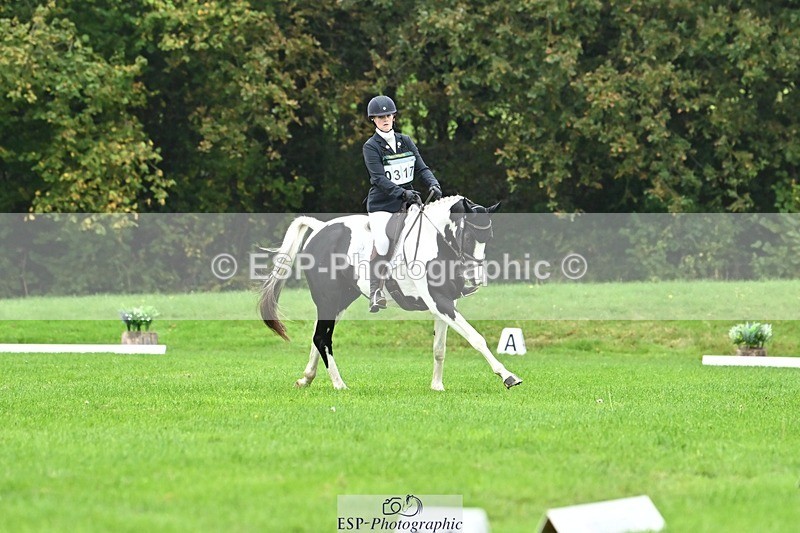 241024-114144-02452 - 317-Maddy.Greenaway-SPECIAL.VAN.DE.SMEDENPOORT