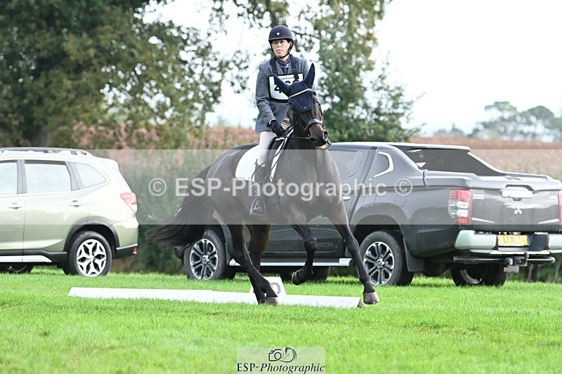 231020-102138-07327 - 468-PRIMITIVE.DAYLIGHT-Alexandra.Erskine.Scott-DR