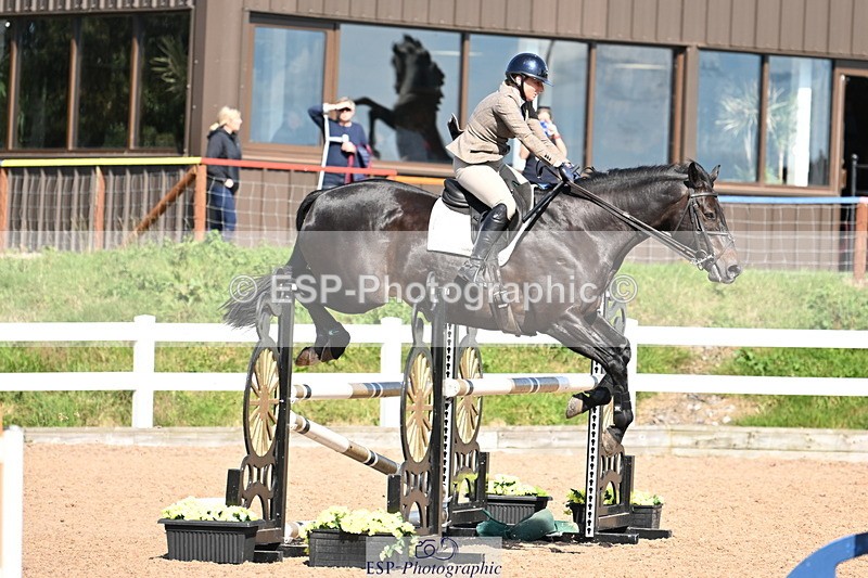 240914A-142043-07599 - Cls 24-S 1.05m Amateur Qualifier