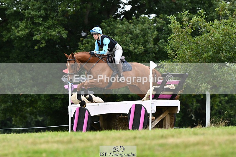 240825X-175406-38065 - 80cm XC 17.30 to End