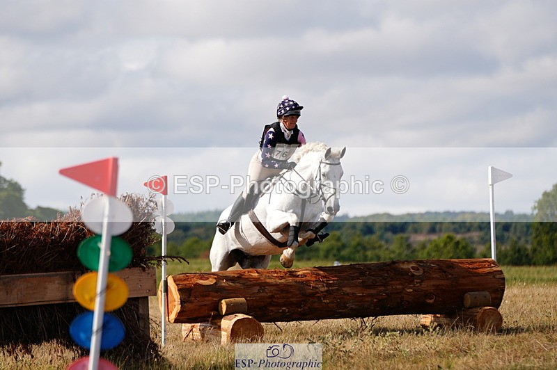 250803A-163348-17214 - Q-760-Sharon.Routley-KNOCKDOMNEY.SILVER.GAP