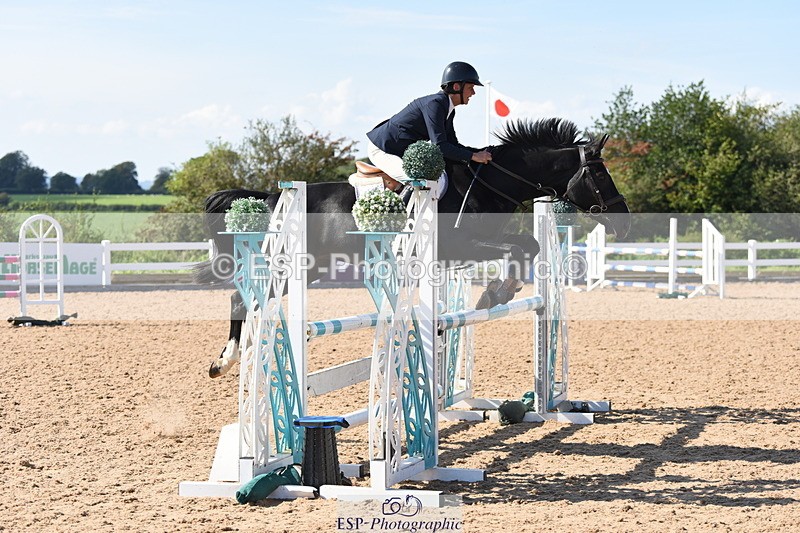 230915A-150042-00727 - Cls 12 1.05m Amateur Qualifier