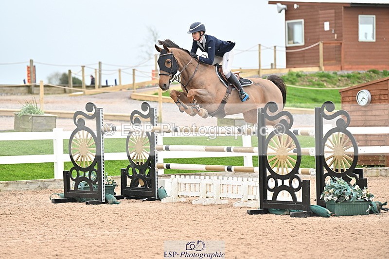 240406A-153757-04185 - Cls 17 National 1.30m Open