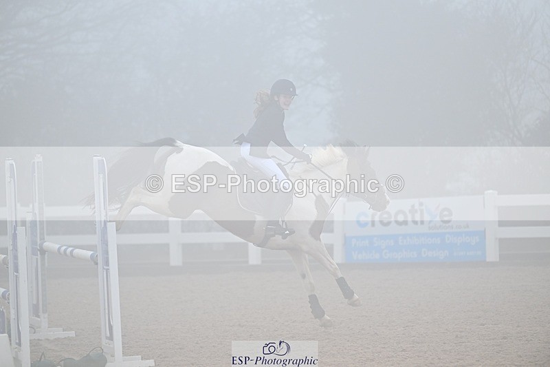 250208-122121-00536 - Cls 9 Pony Newcomers and 1m