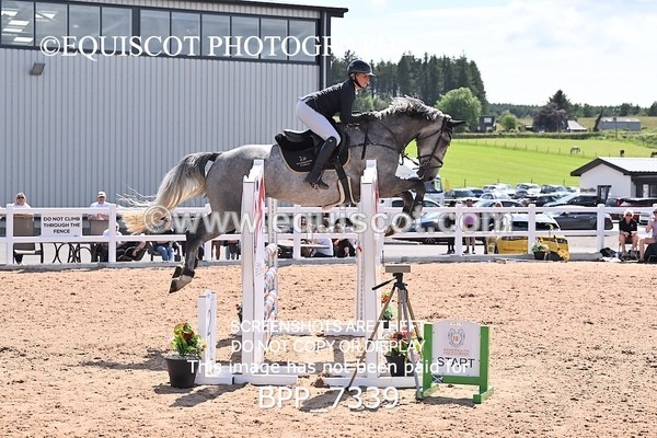 BPP_7339 - CLASS 14 FRI Nupafeeds Senior Dicovery/1m open