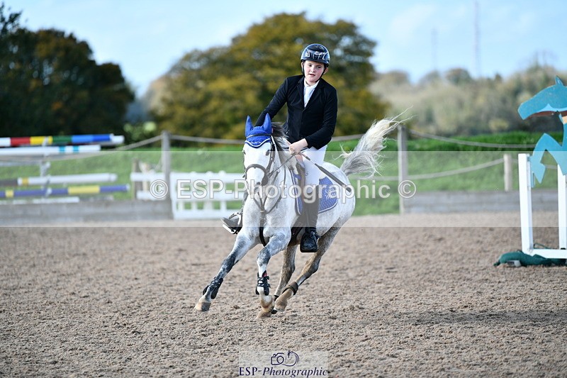 241026A-131108-01459 - SAT Cls 30 Stepping Stones 128+138