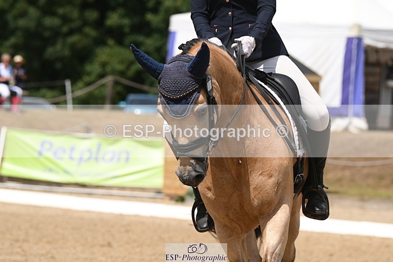 250719A-125639-05200 - 141-Chloe.Dunn-Towerhill.Shamie