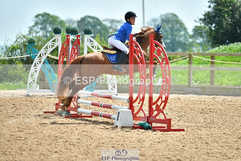 230513A-131946-01062 - Cls 34+35 Club 60cm