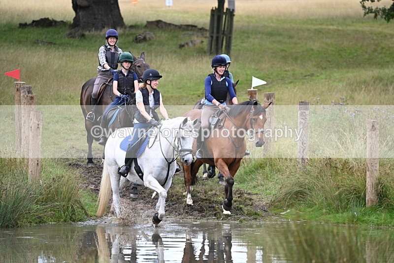 WJ7_2825 - Time at Water 11:37 to 12:13