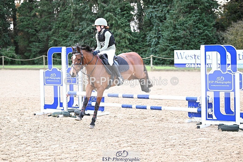 241117-082217-02474 - Cls 1 70-75cm Start to 9.00