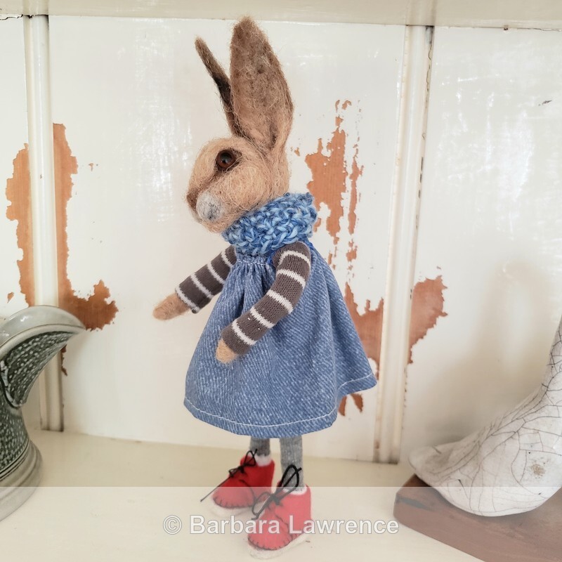 Mini hare in stripes and denim. (Photo 1) - Gallery