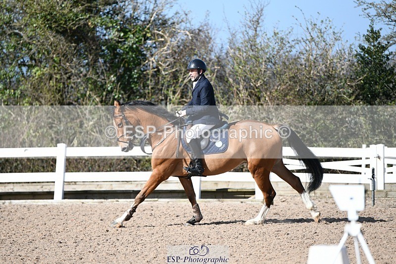 250330-103644-06191 - Cls 32 British Novice and 90cm