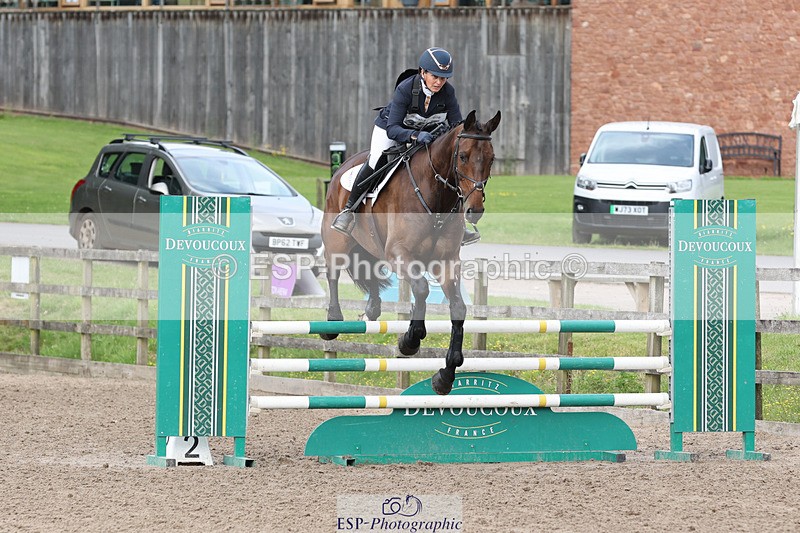 240804-101902-11002 - 355-Selina_Milnes-MUSTAFA_MOLASSES