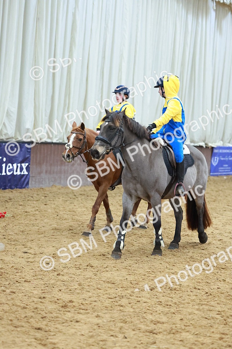 SBM_002901 - Class 4 - Pairs