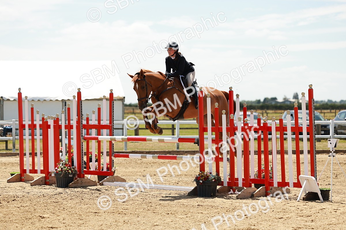 SBM_007446 - Class 3 - Senior Newcomers - 1.10m Open