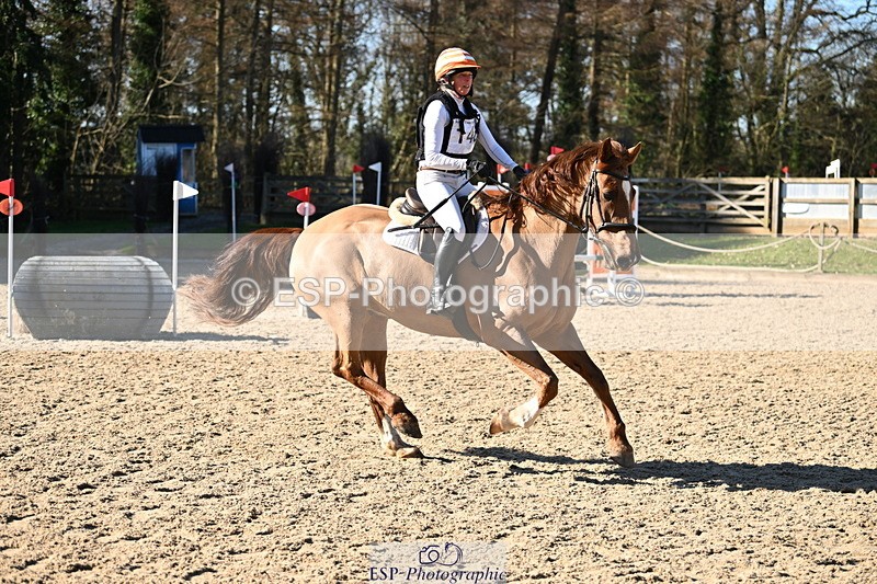 250301A-104159-00255 - Cls 01 70cm