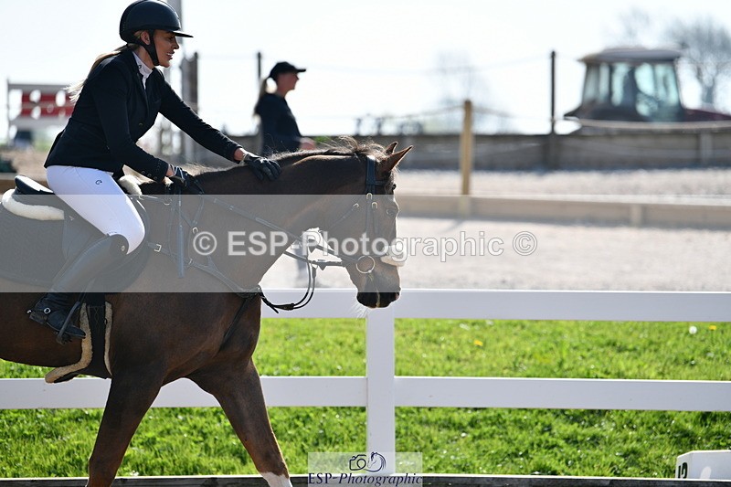 240511A-094730-11372 - Cls 28 95cm National Am Quali