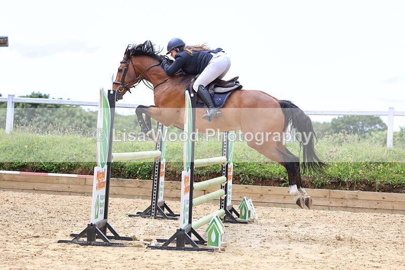 3E7A4304 - Class 7: Senior Newcomers/1.10m open