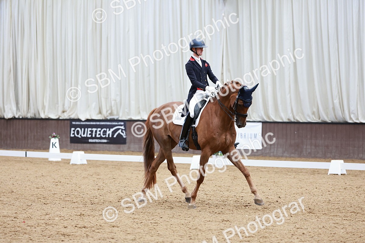 SBM_014458 - Class 4 - FEI INT I