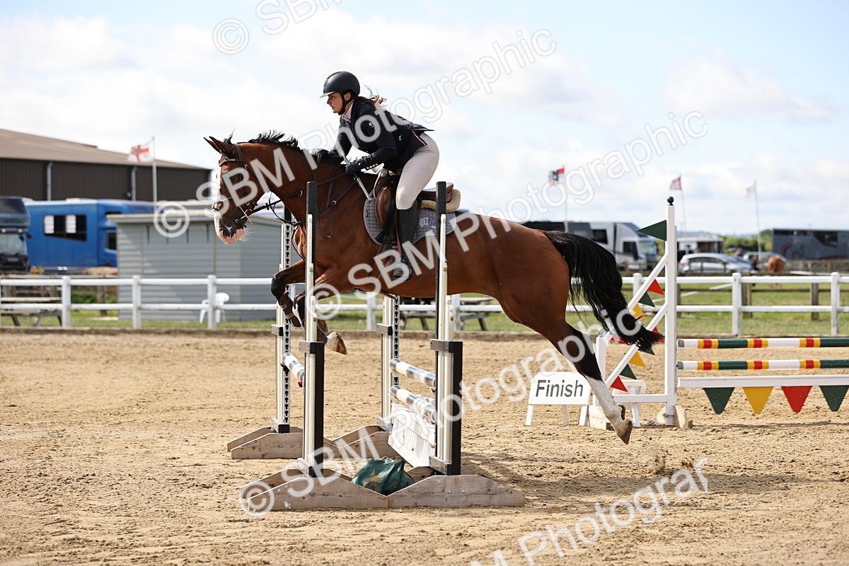 SBM_001953 - Class 8 - Clear Round