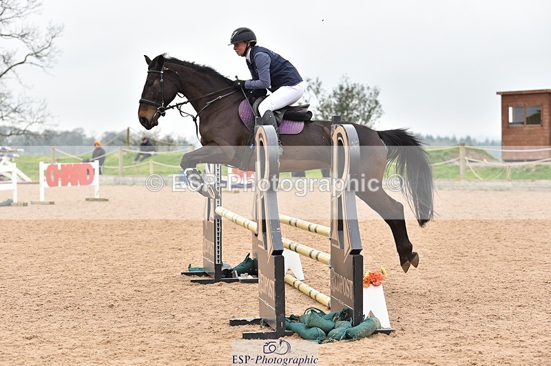 240331A-111116-00643 - 90cm First Round