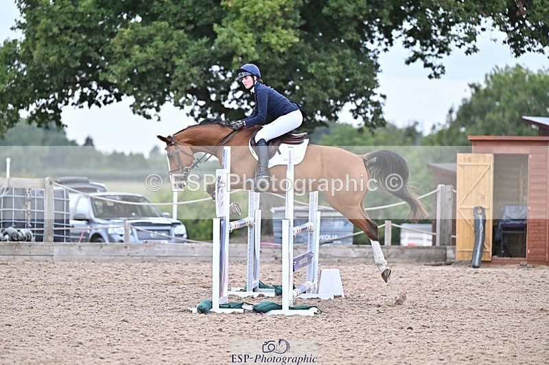 250826-190722-01353 - 1m