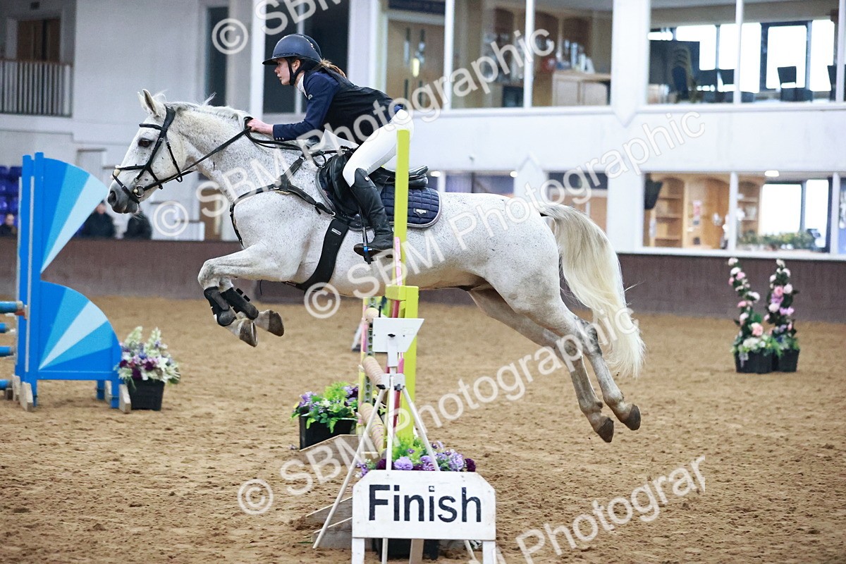 SBM_003015 - Class 13 - Blue Chip Pony Newcomers 1.00m