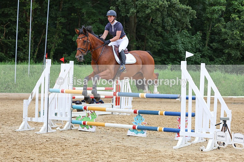 3E7A6389 - Class 8: Senior Newcomers/1.10m open