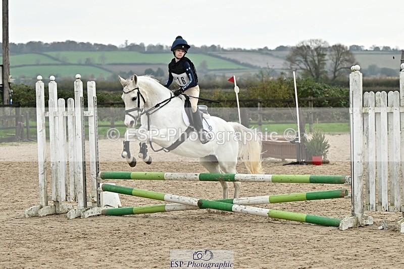 241110-135038-00946 - 60-65cm Arena Eventing