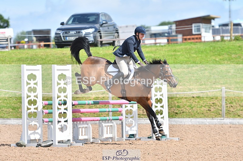 240609A-111542-04472 - Cls 17 Snr 1.05m Open