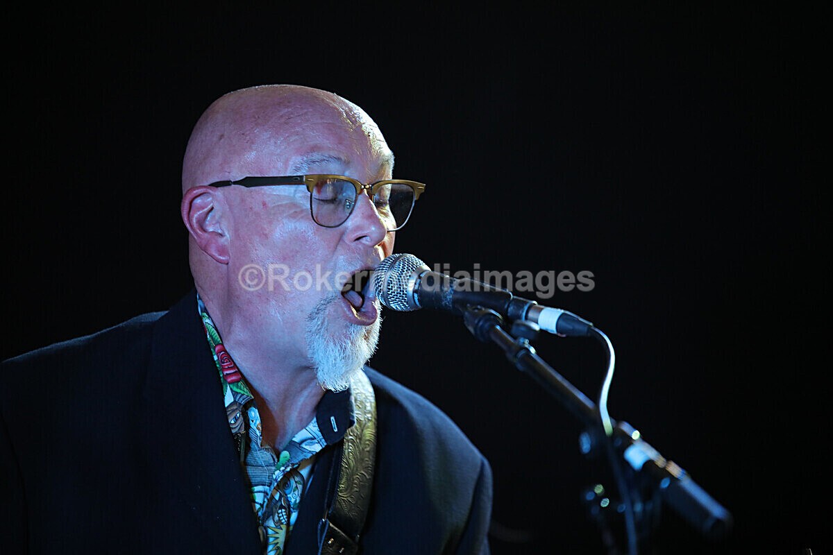 FOLK N BLUES-409 - FOLK and BLUES SEPT 2022