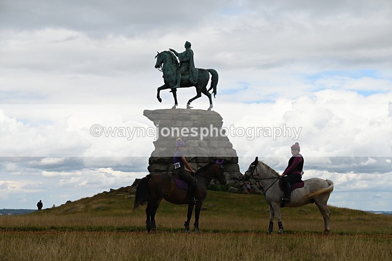 DSC_9483 - Time at Statue 15:11 to 15:58