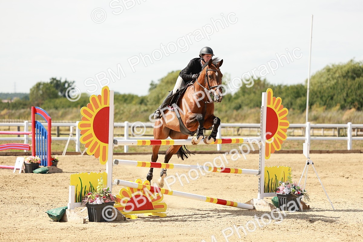 SBM_007993 - Class 4 - Senior Foxhunter - 1.20m Open