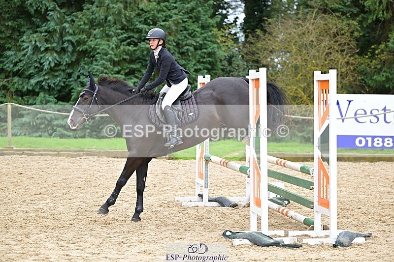 240929-122851-00633 - Cls 2 80-85cm 12.15 to End