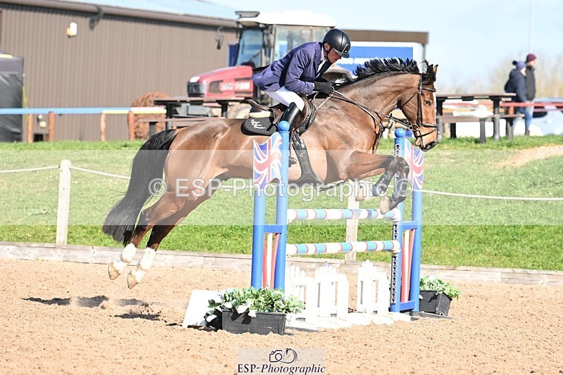 250329-094346-03912 - Cls 13 Snr 1.05m and 1.10m