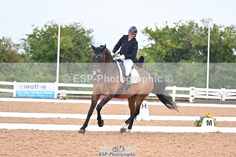 240815A-133522-01661 - 150-Deborah.Newman-Legolas