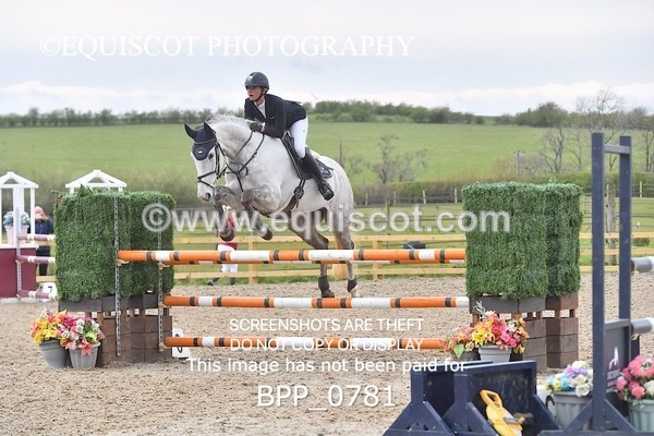 BPP_0781 - CLASS 9 SAT Senior Newcomers/ 1.10m Open