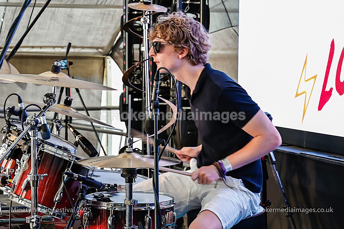 _MGL7187 - MINETY 2025